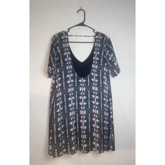Show me your Mumu boho Vneck over the knee loose fit dress size XS - Picture 2 of 6
